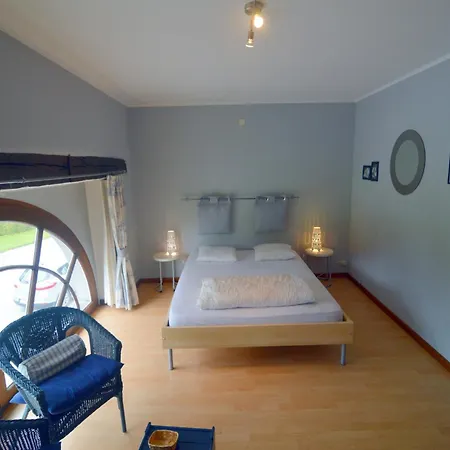 Elegant Castle Stay, Havelange