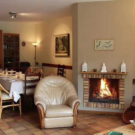 Dom wakacyjny For 10 People Set In Castle Grounds Barvaux-Condroz