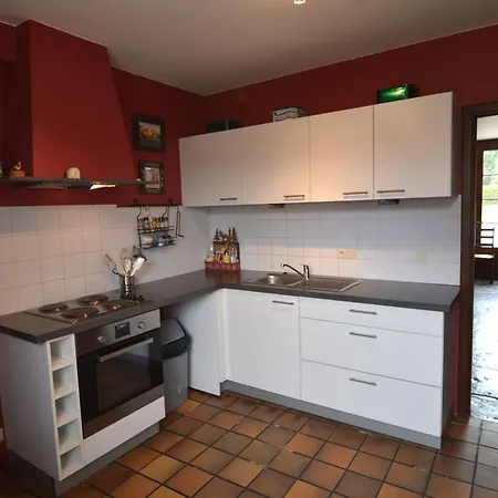 Holiday Home For 10 People Set In Castle Grounds Holiday home