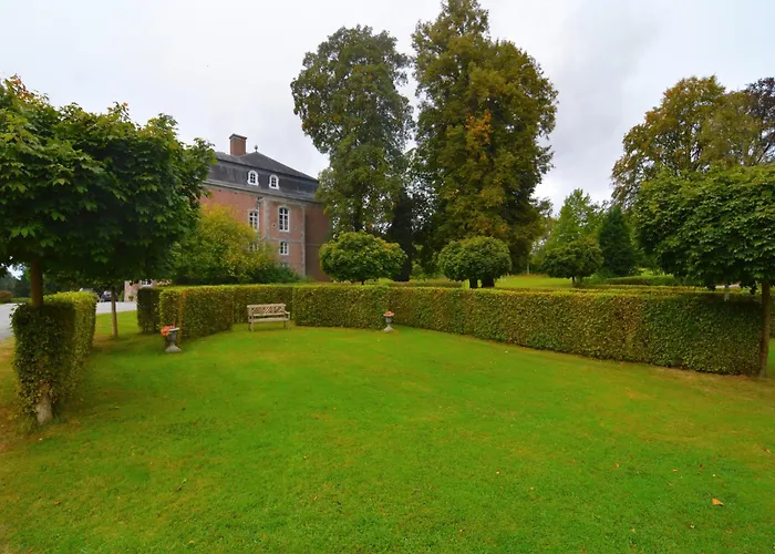 Elegant Castle Stay, Havelange Barvaux-Condroz
